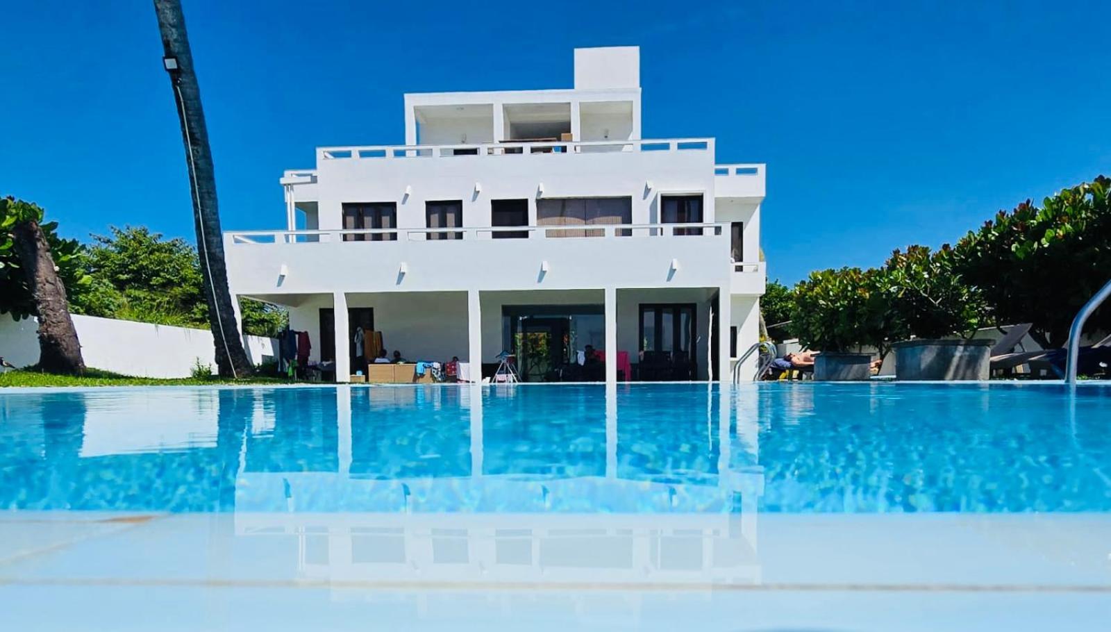 Silverlane Beach House Matara Bagian luar foto
