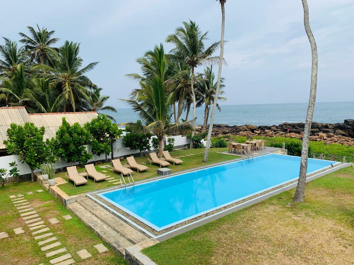 Silverlane Beach House Matara Bagian luar foto